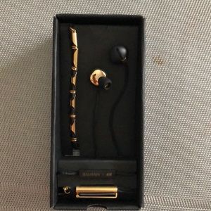 BALMAIN HEADPHONES-NEW